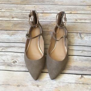 BR ABBY FLATS